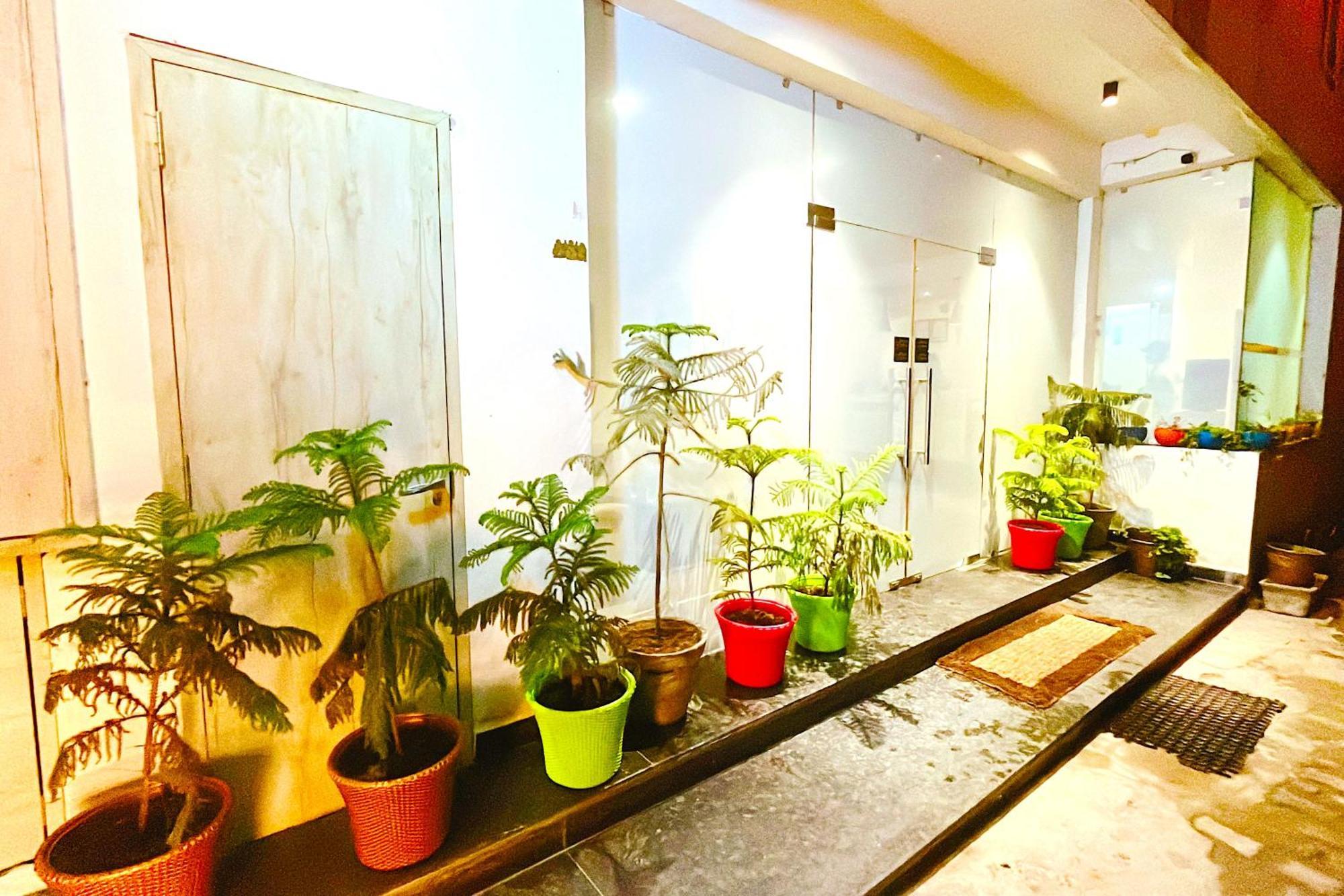 Ganga Ashoka Hotel רישיקש מראה חיצוני תמונה