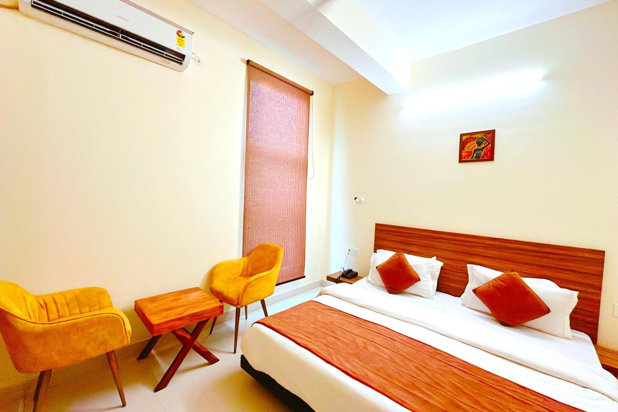 Ganga Ashoka Hotel רישיקש מראה חיצוני תמונה