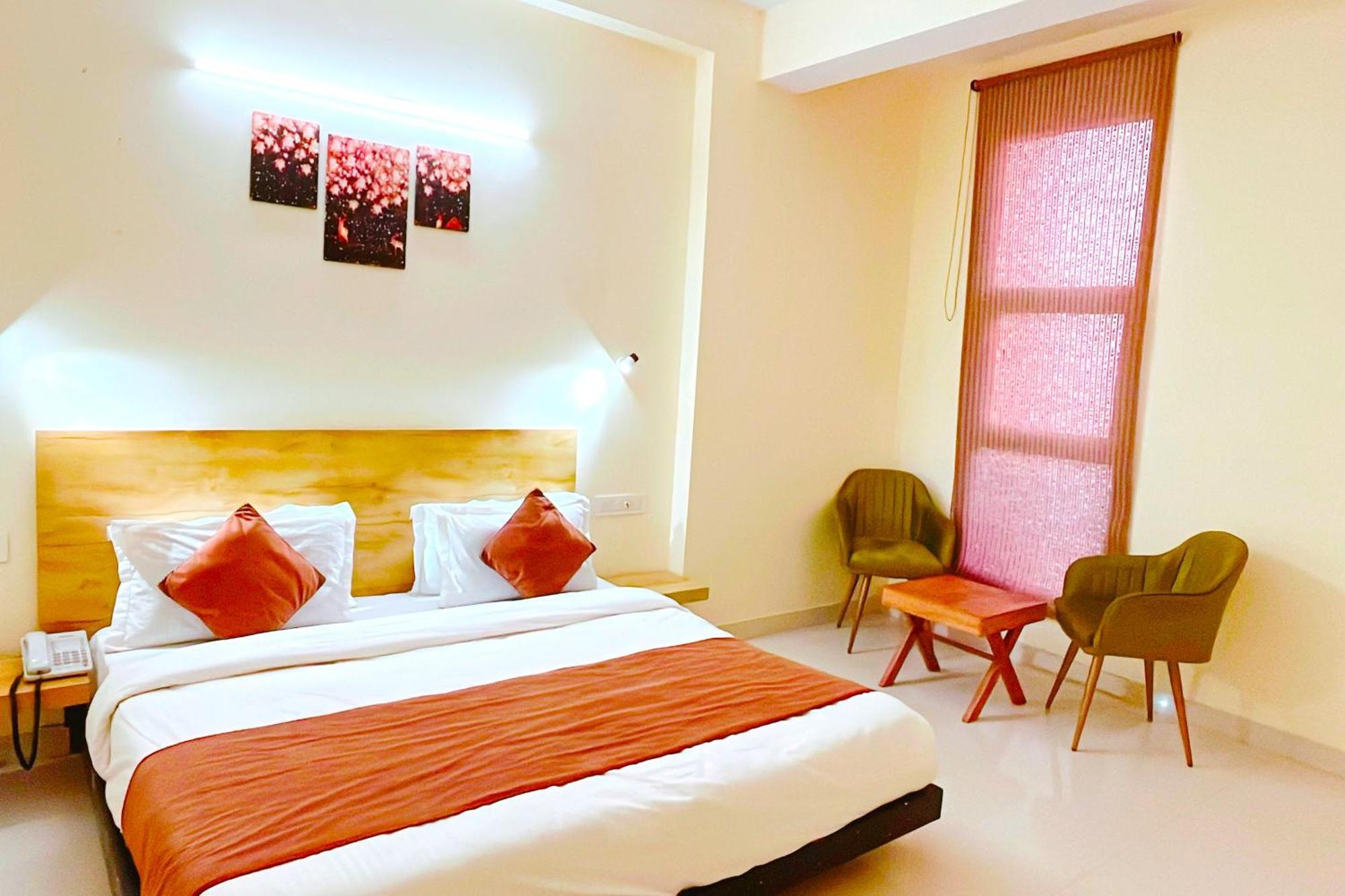 Ganga Ashoka Hotel רישיקש מראה חיצוני תמונה